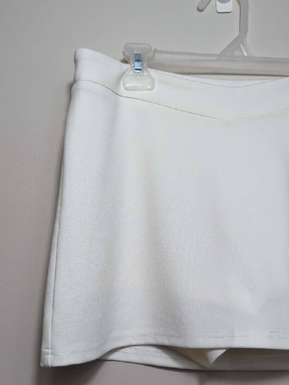 Tiger Mist Ivory Daphnie Mini Skirt Skort Medium Sexy Date Night Australian NWT - Picture 4 of 16